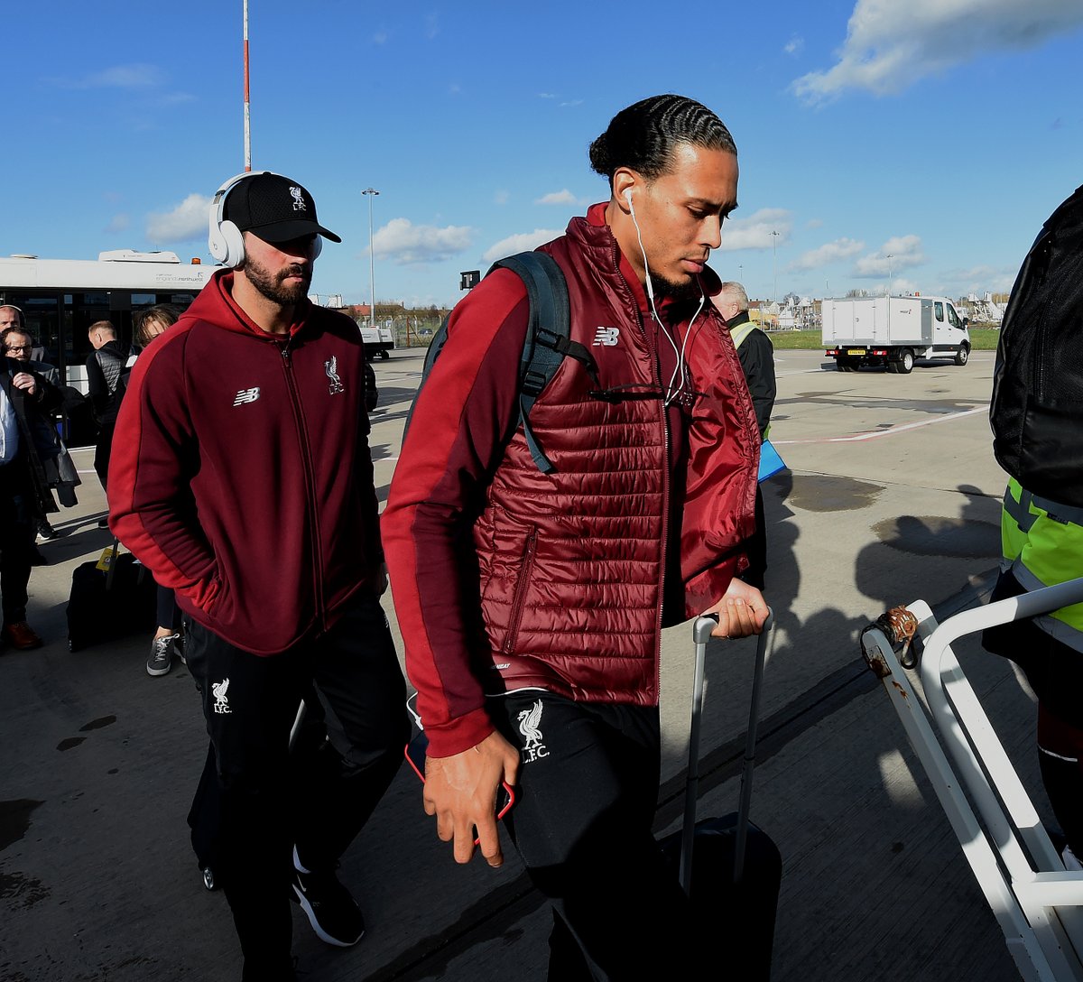 集结日利物浦调整名单以备意大利杯，完成体检环节打磨，话题不断，心理建设被强调的简单介绍-九游体育