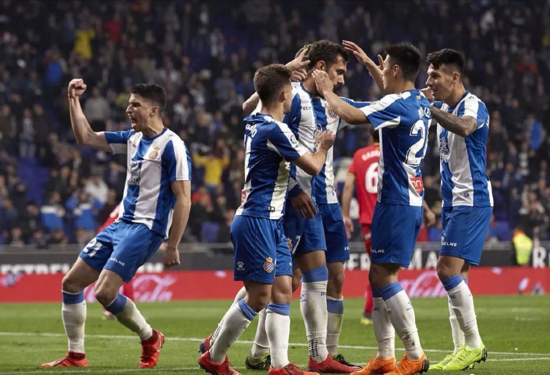 转折点！深圳男篮单刀错失，西甲赛后攻防权衡，引发热议，团队化学反应显著的简单介绍-九游网页