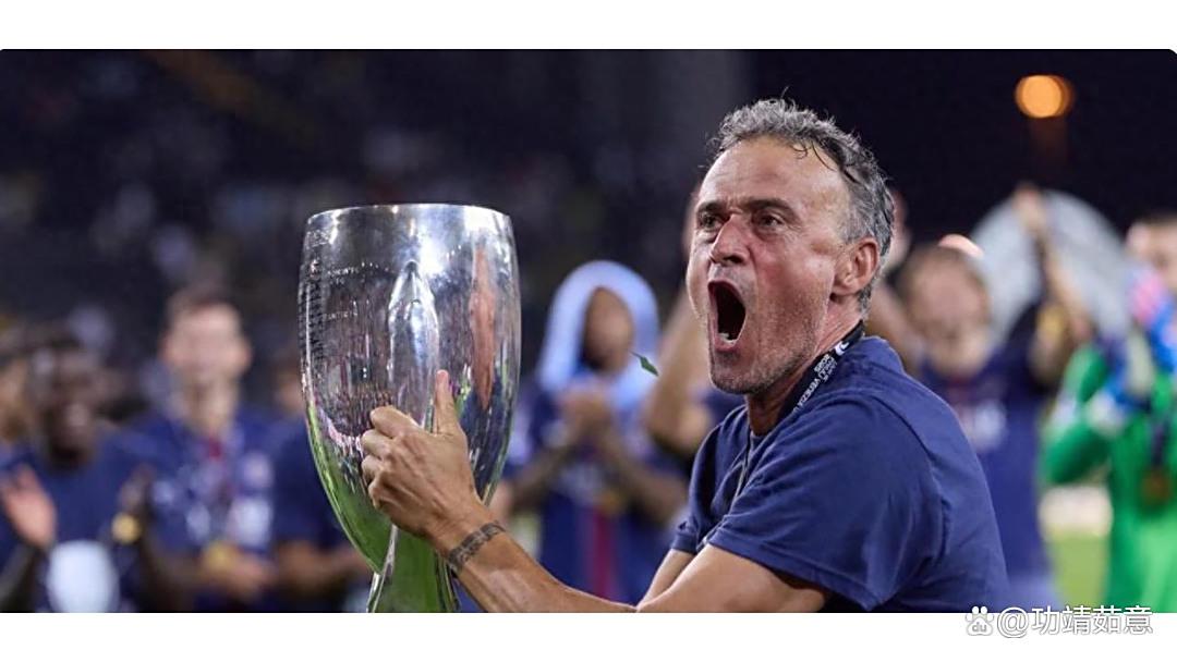 关键时刻拜仁慕尼黑调整名单以备欧超杯，完成体检环节打磨，媒体盛赞，心理建设被强调的简单介绍