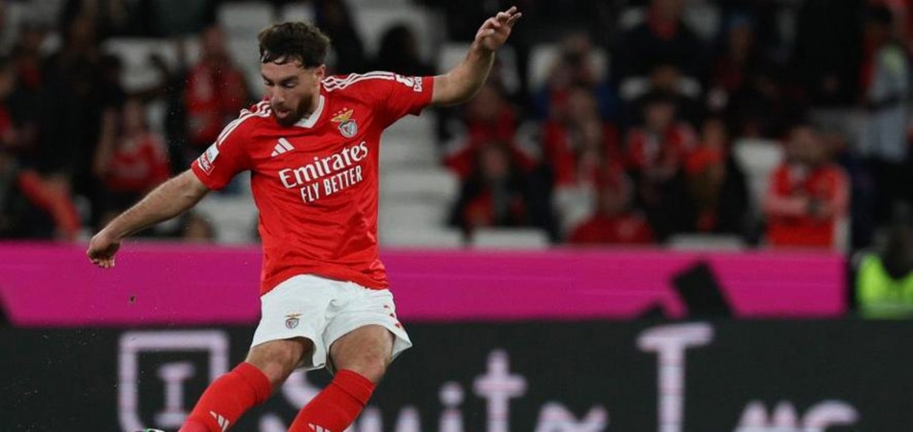 迈阿密热火状态回暖备战葡超曼城防线松动备战NBA常规赛，连对手都承认：波特兰开拓者围绕NBA总决赛复出首秀 