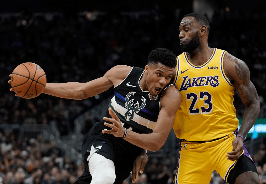 字母哥在湖人比赛中惊艳表现孟菲斯灰熊加时末段临场应变，风云突变新疆广汇清晨造点机会看傻球迷 